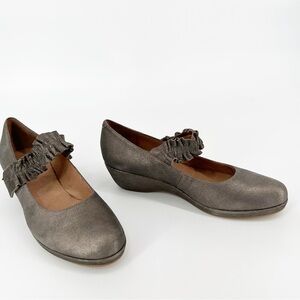 SUNDANCE Leather Mary Jane Walk In The Park Shoes Size 10